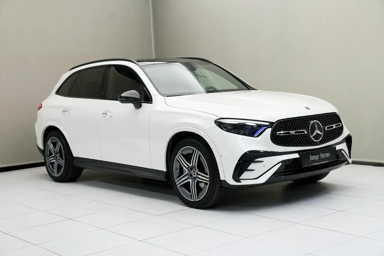 Mercedes-Benz GLC 220 d 4MATIC LM SpurW ParkAss. elSitz SpurH Weiß - 2