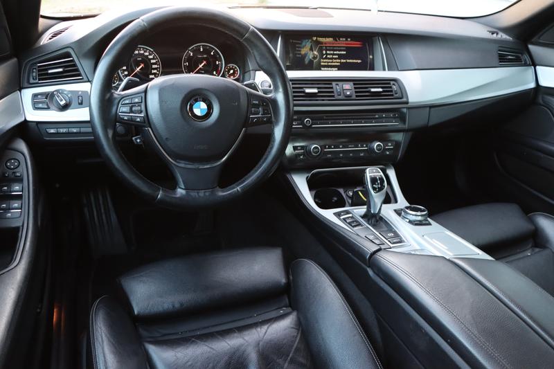 BMW 530 530 d xDrive | SCHIEBEDACH | Head-up | EXPORT | — photo 10