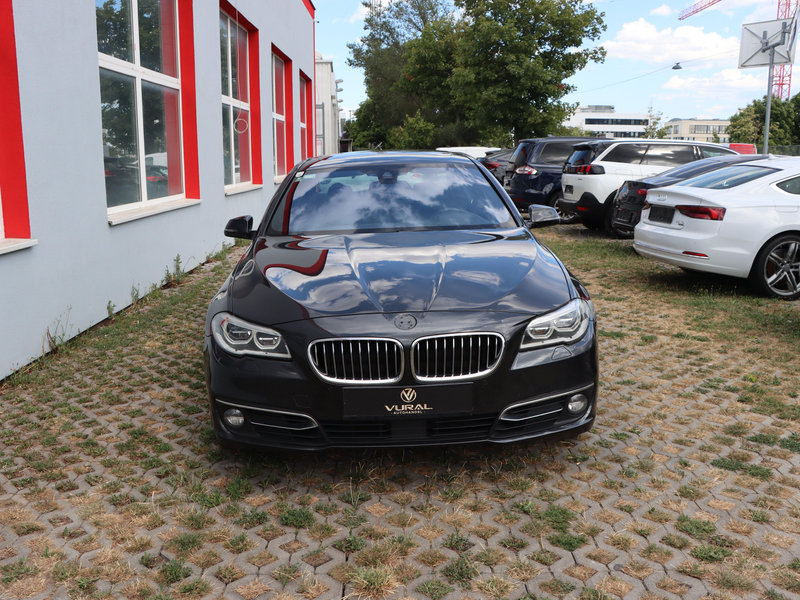 BMW 530 530 d xDrive | SCHIEBEDACH | Head-up | EXPORT | — photo 3