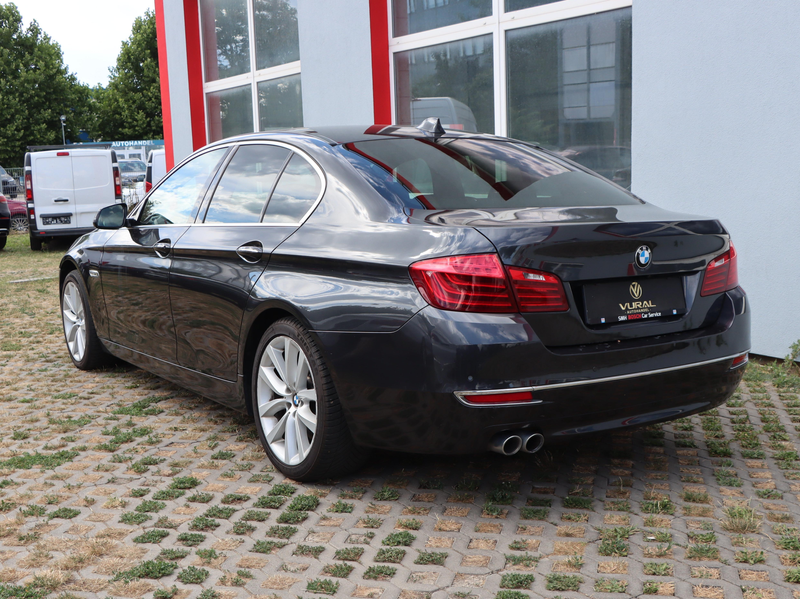 BMW 530 530 d xDrive | SCHIEBEDACH | Head-up | EXPORT | — photo 7
