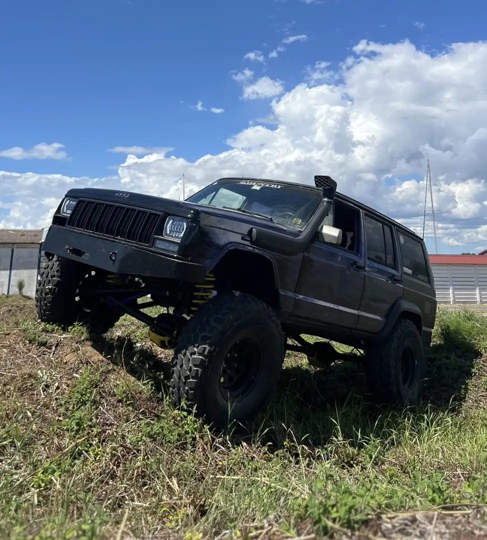 Jeep Cherokee 5p 4.0 Limited auto - 2