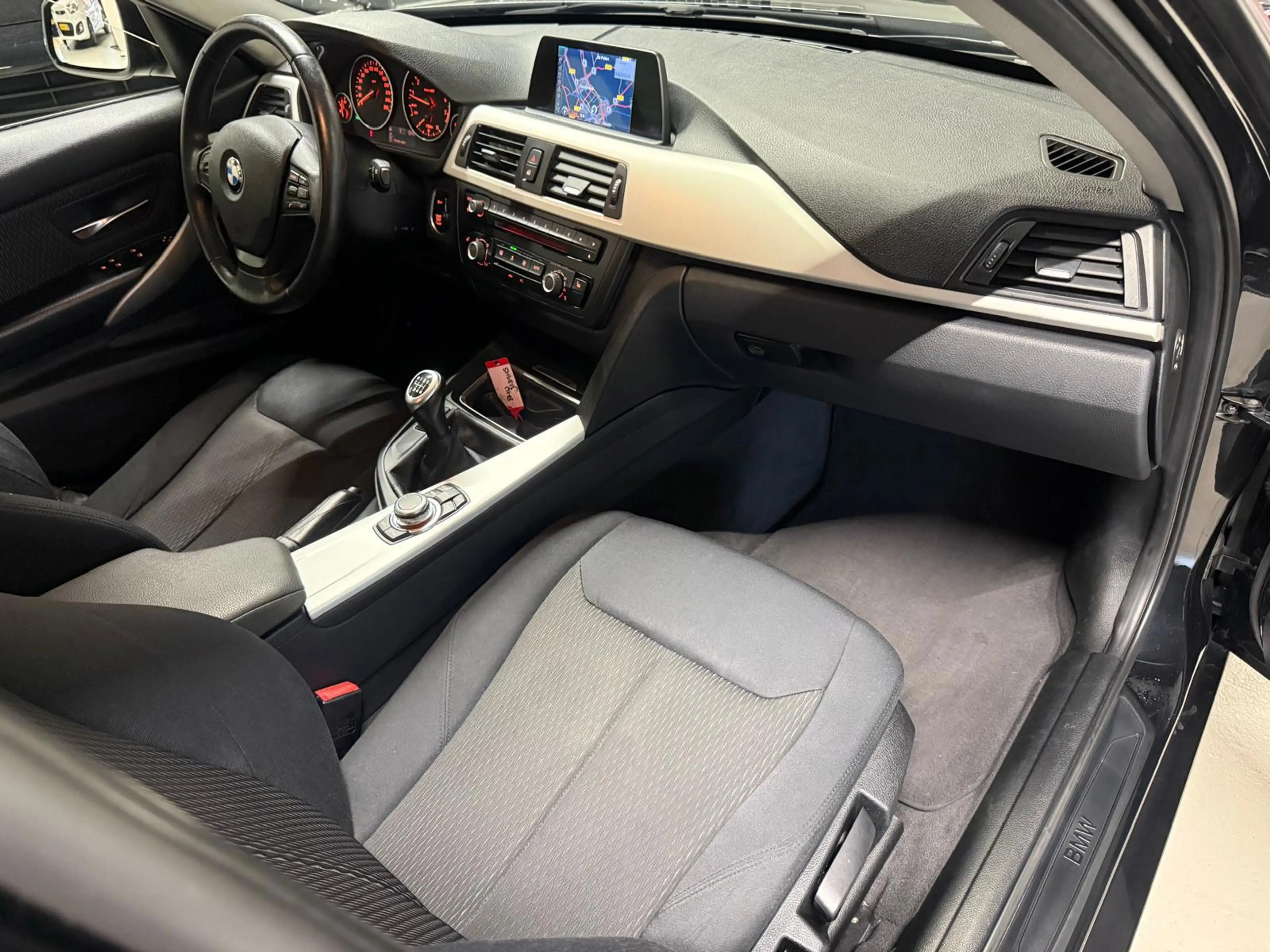BMW 316 3-serie 316i High Executive LED|NAVI|STOELVERWARM. — photo 14