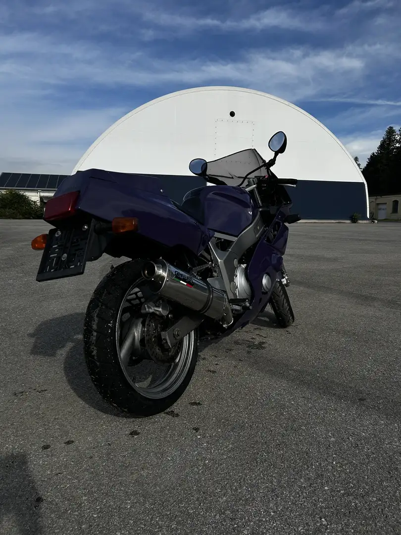 Yamaha FZR 600 Violett - 2