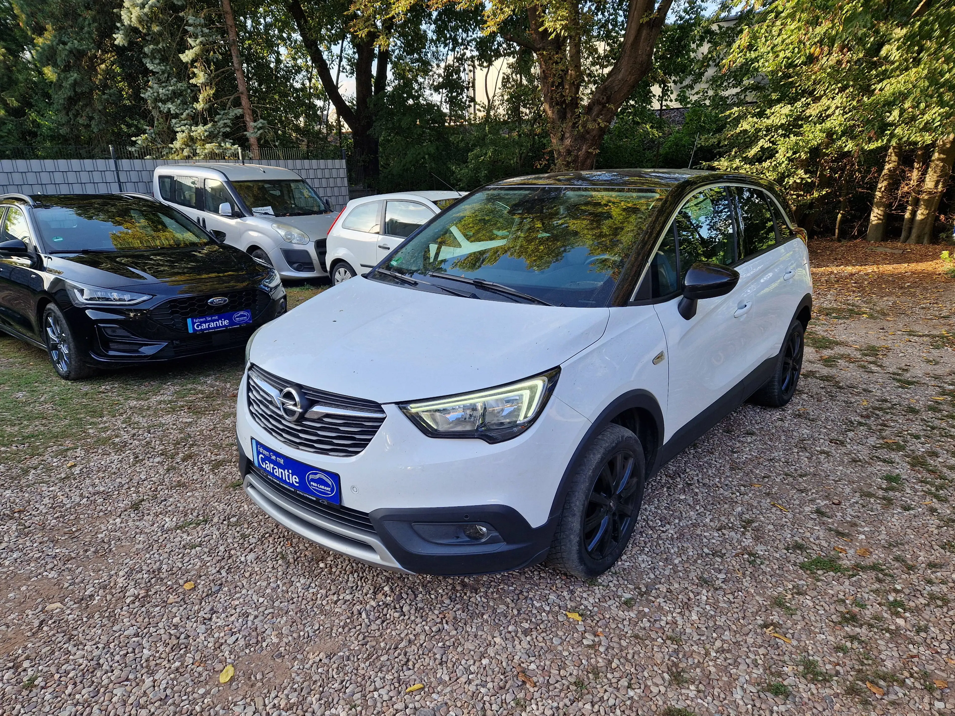 Opel Crossland X Klimatro 81Tkm LED 16" Sitzhzg PDC Scheckh 2Hnd