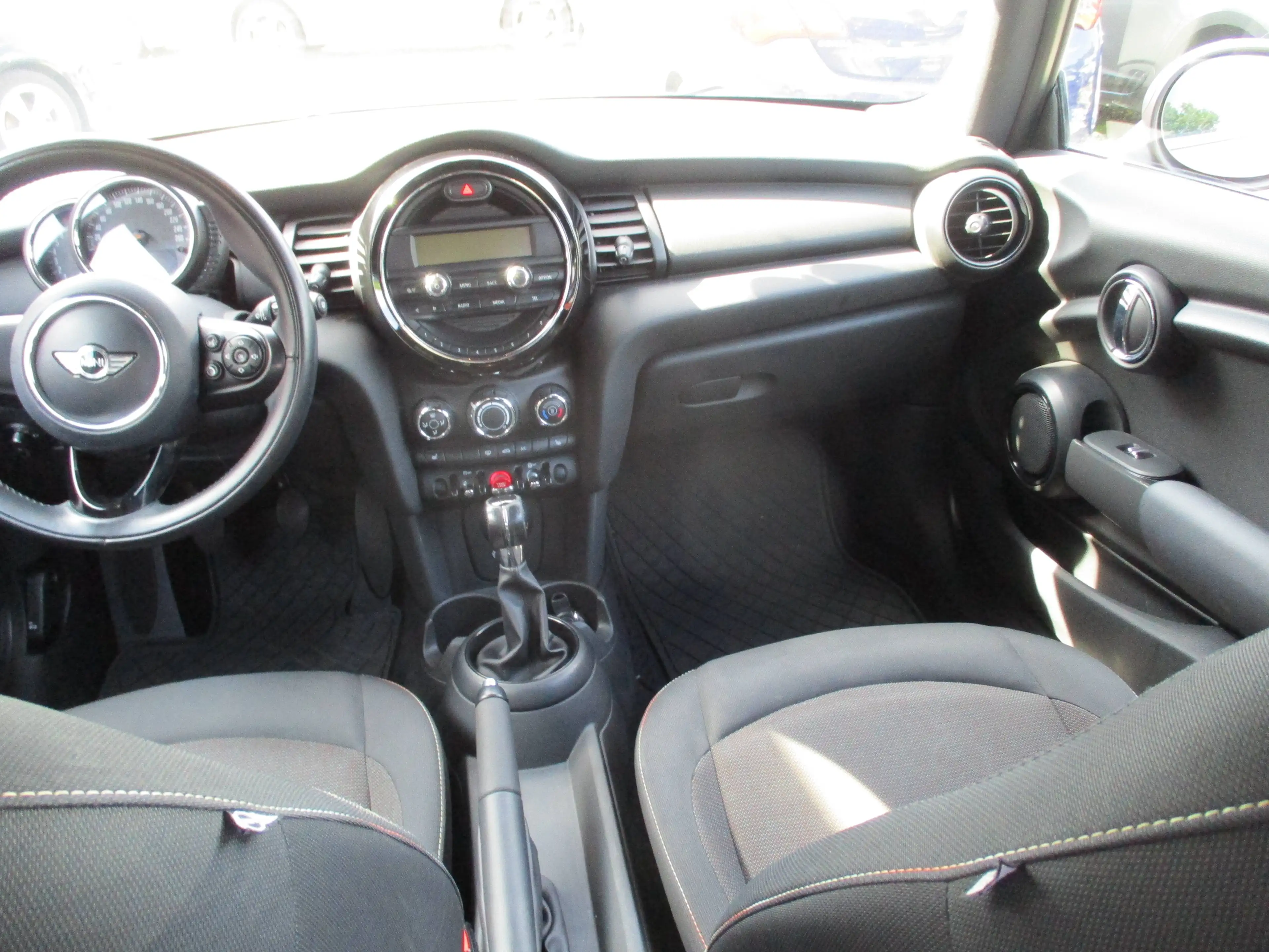 MINI One MINI 3-TÜRER — photo 9