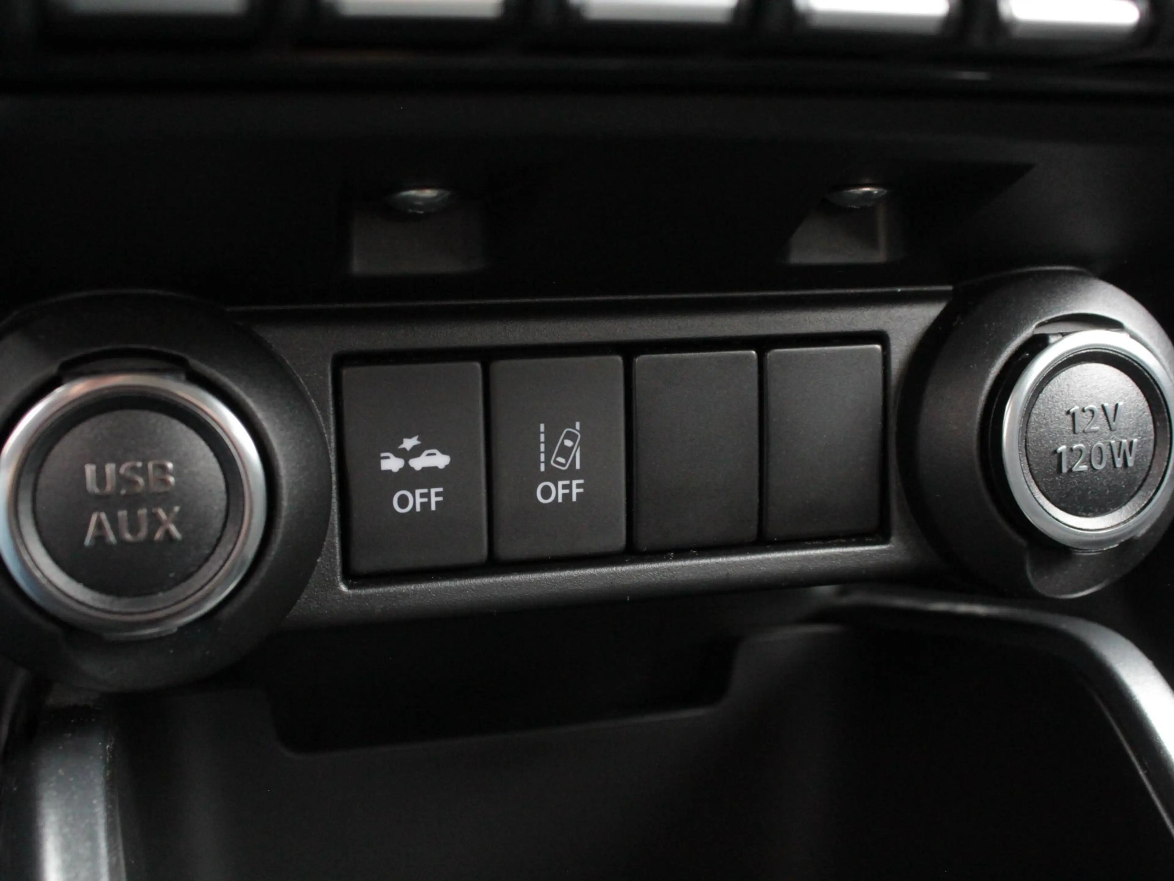 Suzuki Ignis 1.2 Smart Hybrid Style | Clima | Cruise | Navi | C — photo 14