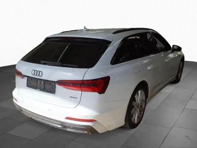 Audi A6 view 3