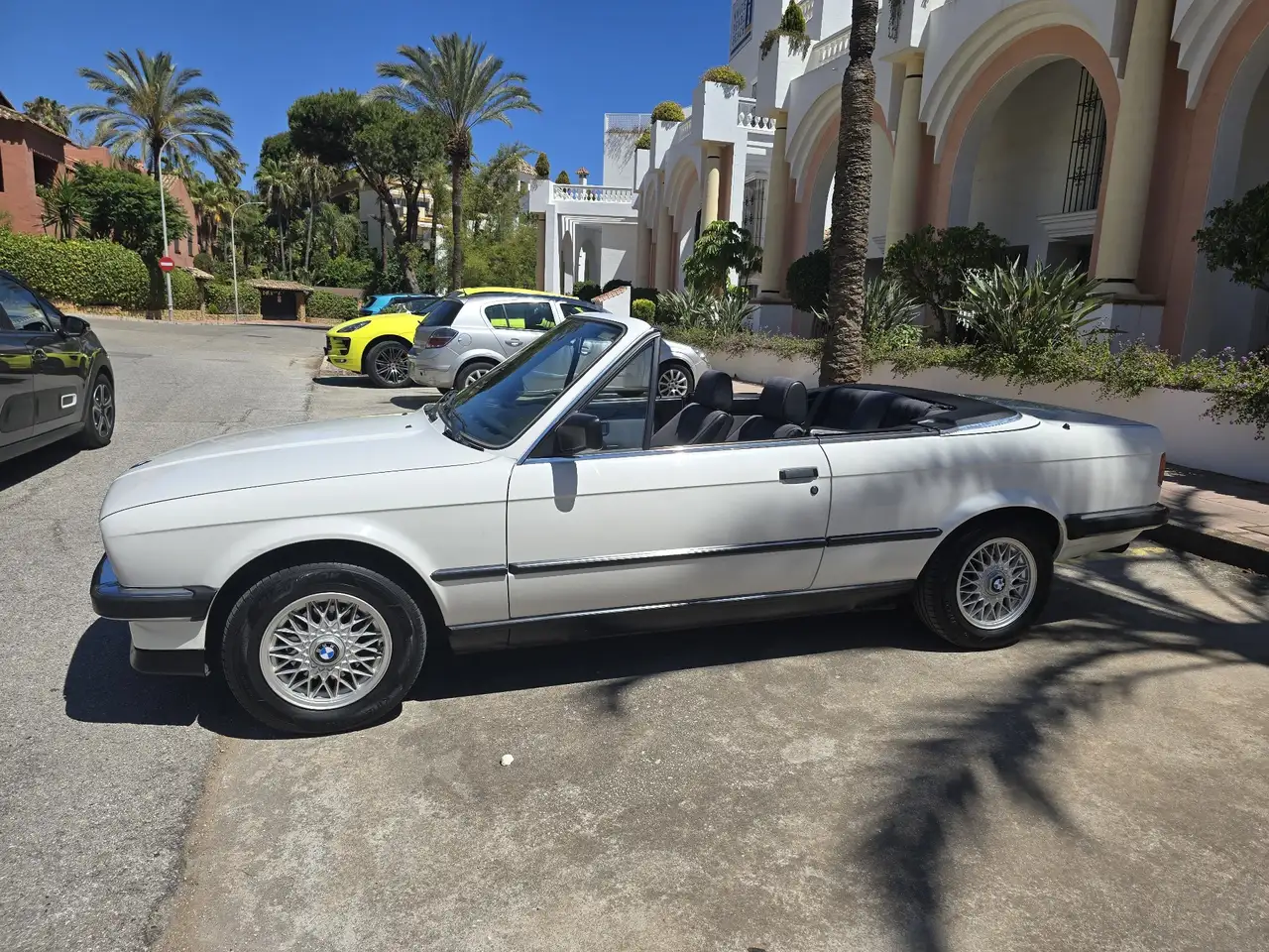 BMW 320i Cabriolet, foto 3
