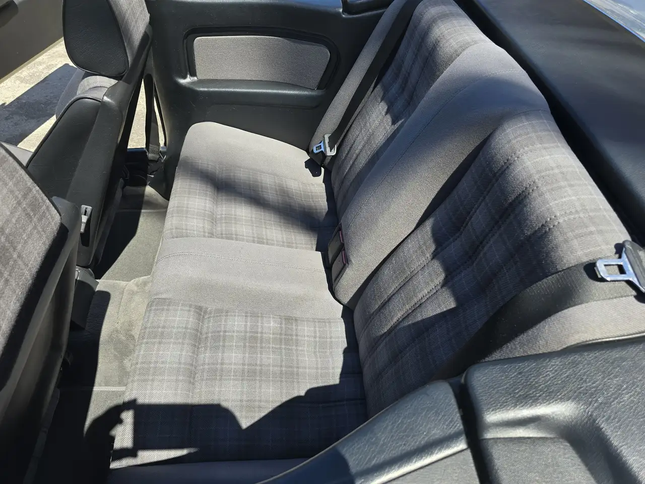BMW 320i Cabriolet, foto 12