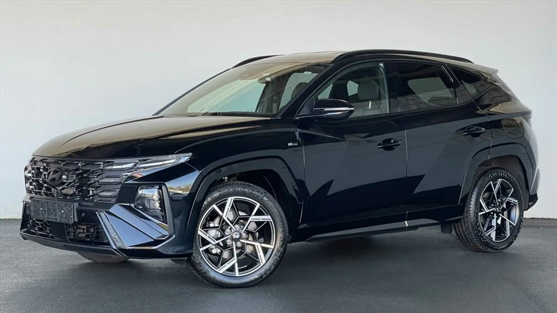 Hyundai TUCSON IV 1,6 T-GDi (MHEV) DCT 4WD N-Line ACC Schwarz - 1