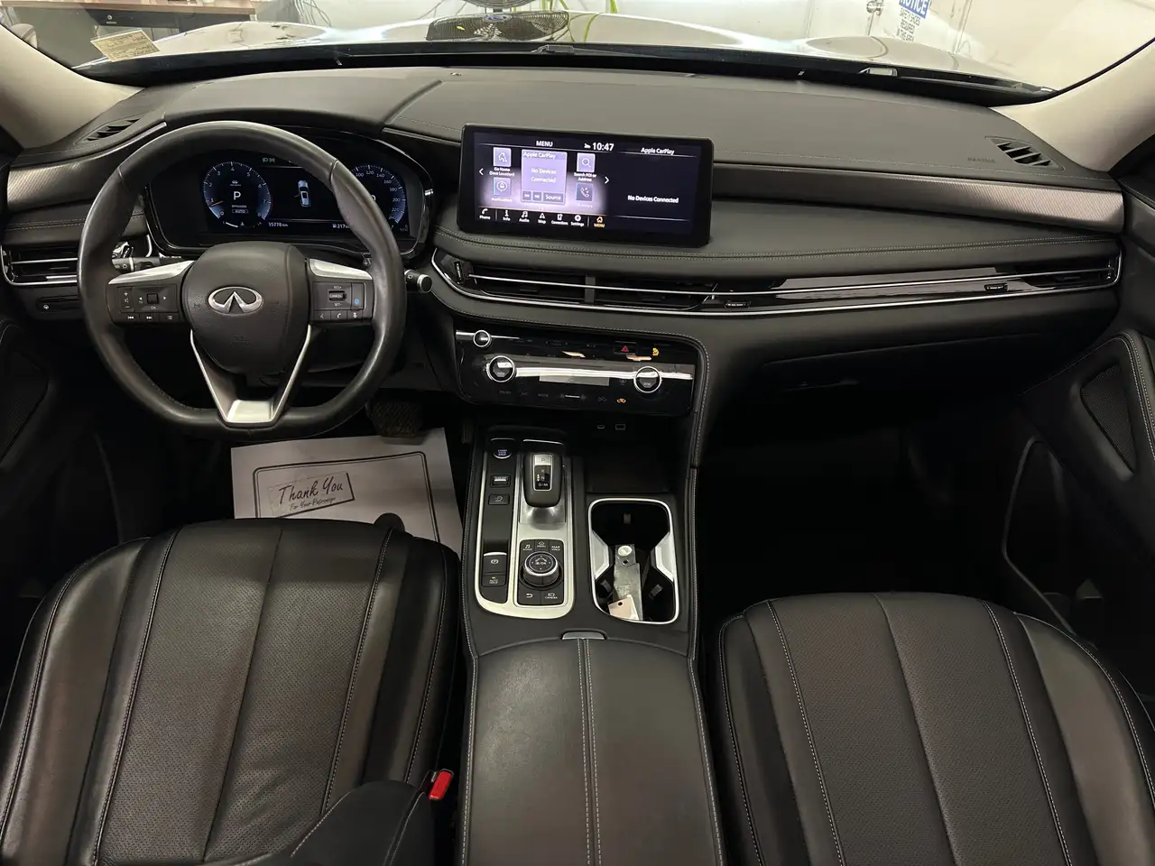 Infiniti QX60 снимка Infiniti QX60