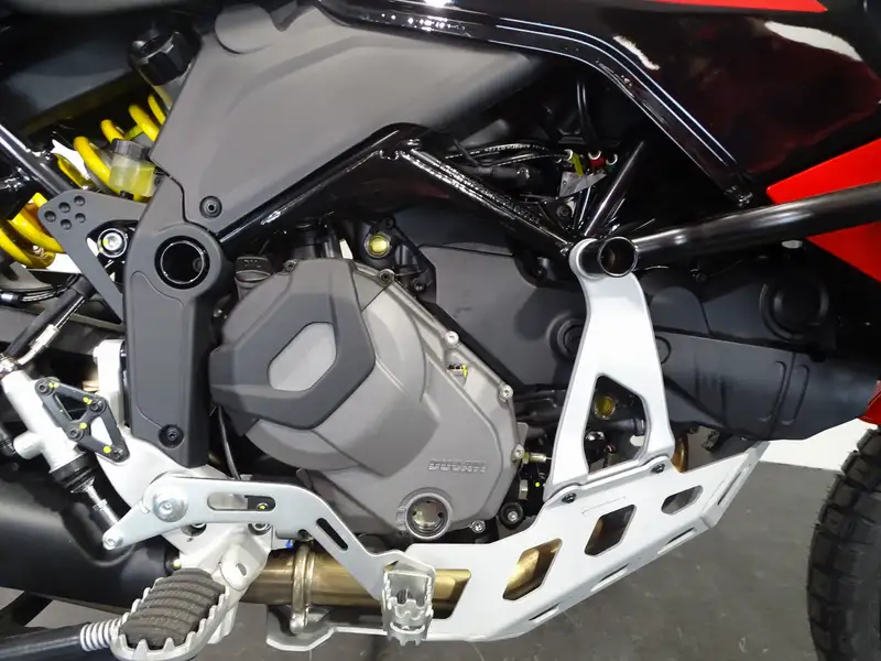 Ducati DesertX - foto 6