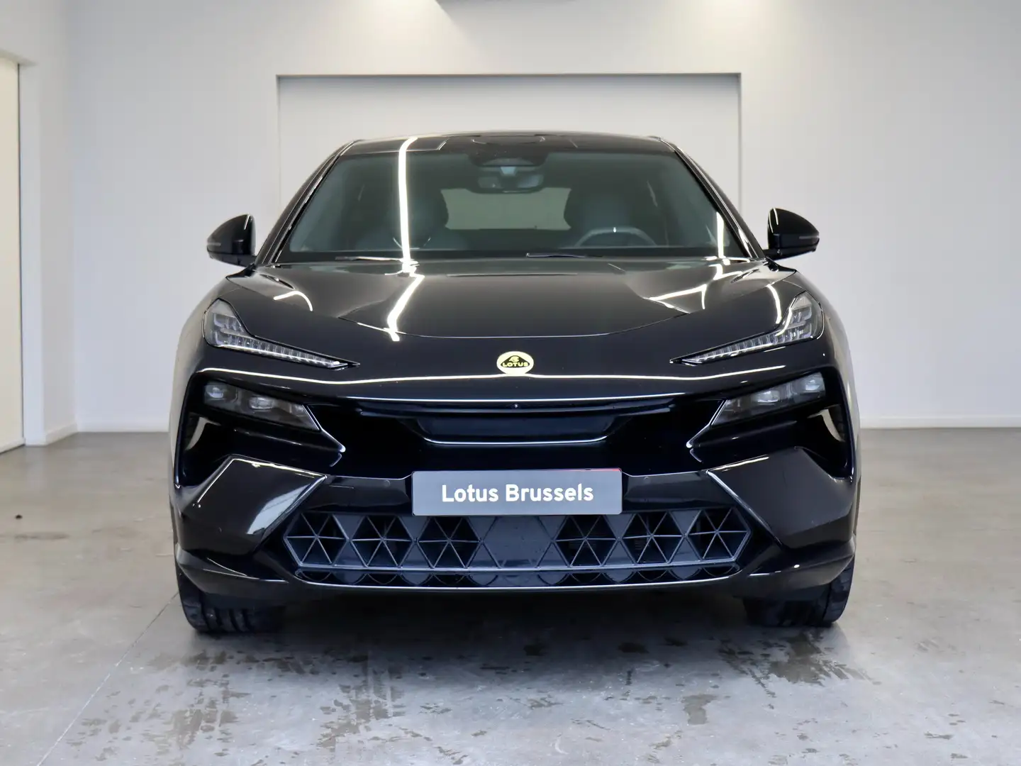 Lotus Eletre Directie wagen Negro - 1