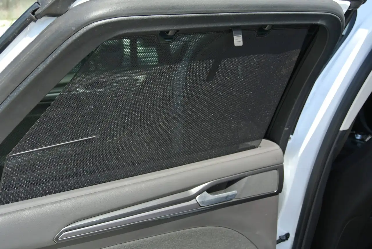 Ford Mondeo Traveller 2.0 EcoBlue Aut. Titanium * PANO * AHK, миниатюра 11