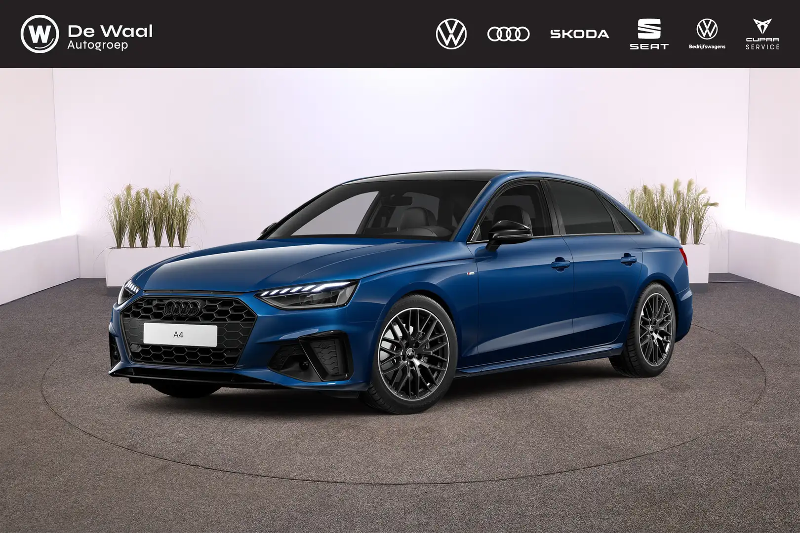 Audi A4 Limousine 35 TFSI S tronic S edition Competition Blauw - 1