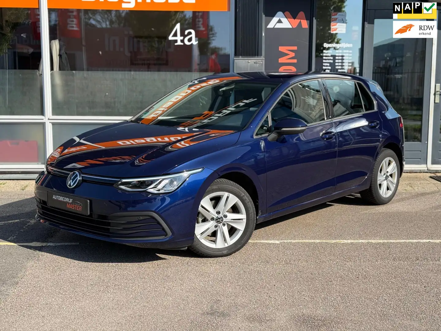 Volkswagen Golf 1.5 TSI Life | Airco | ACC | Stoelverw. Blauw - 1