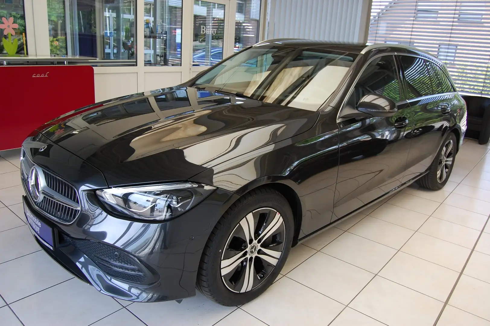 Mercedes-Benz C 220 T d Avantgarde LED. AHK. Kamera . Parktr. Sitzh Gris - 1