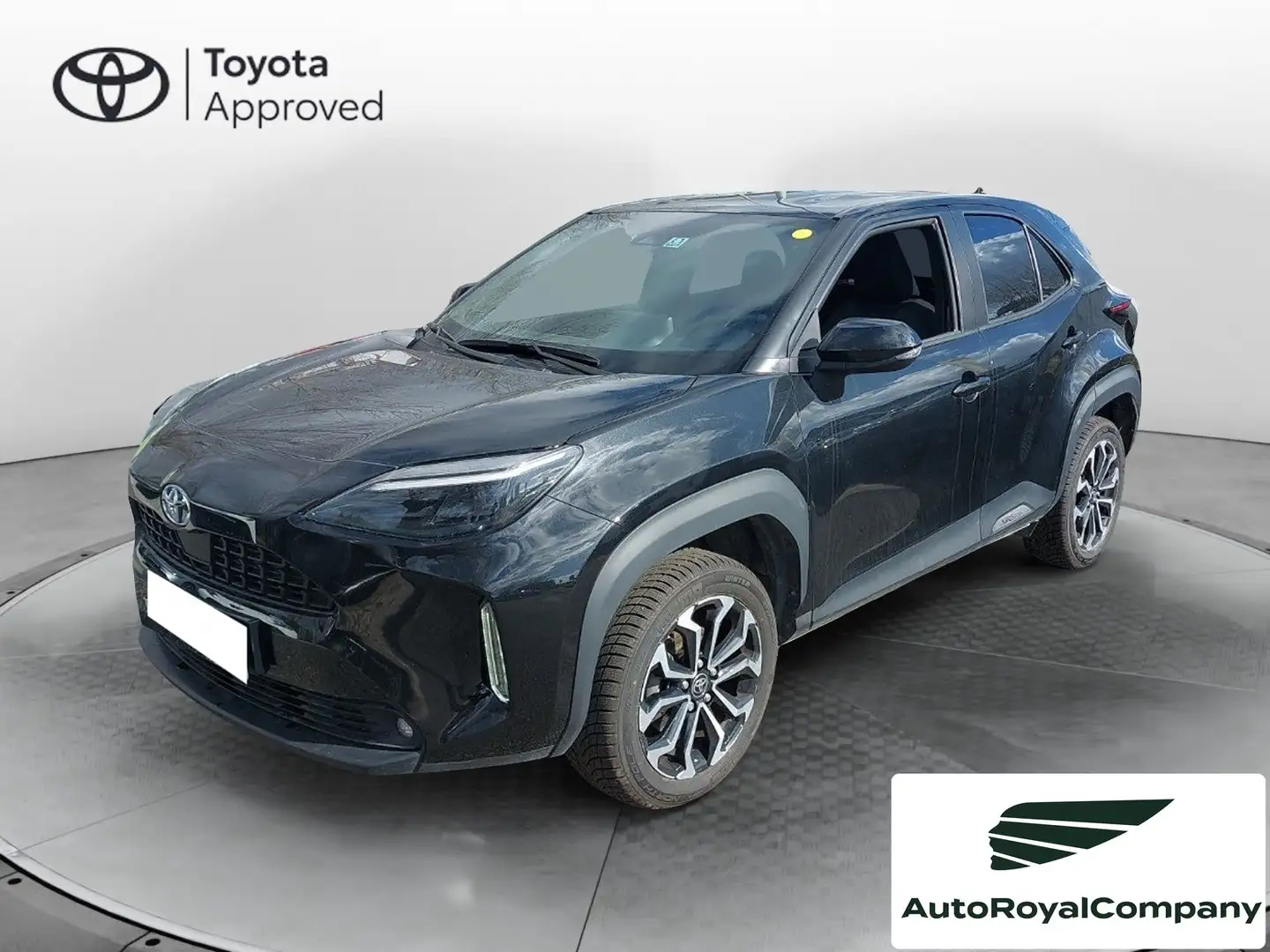 Toyota Yaris Cross 1.5H (116 CV) E-CVT Trend Schwarz - 1