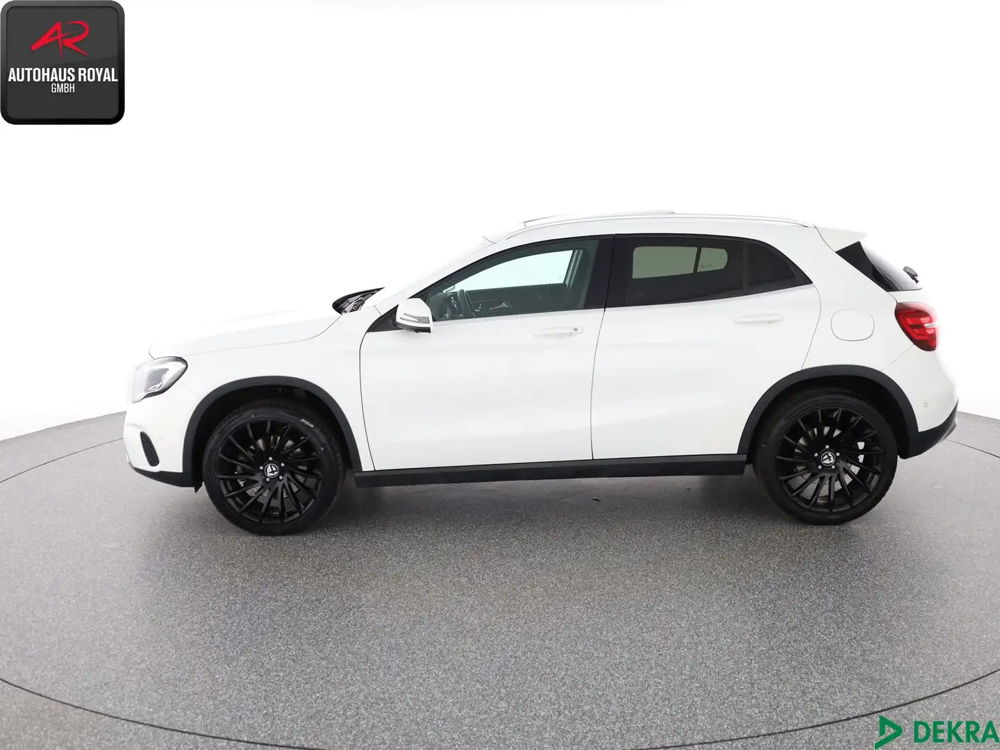 Mercedes-Benz GLA 220 GLA 220 4M URBAN 360GRAD,MEMORY,PANO,DISTRO,SH Білий - 2
