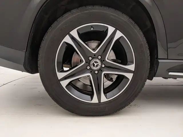 Mercedes-Benz Gle view 9