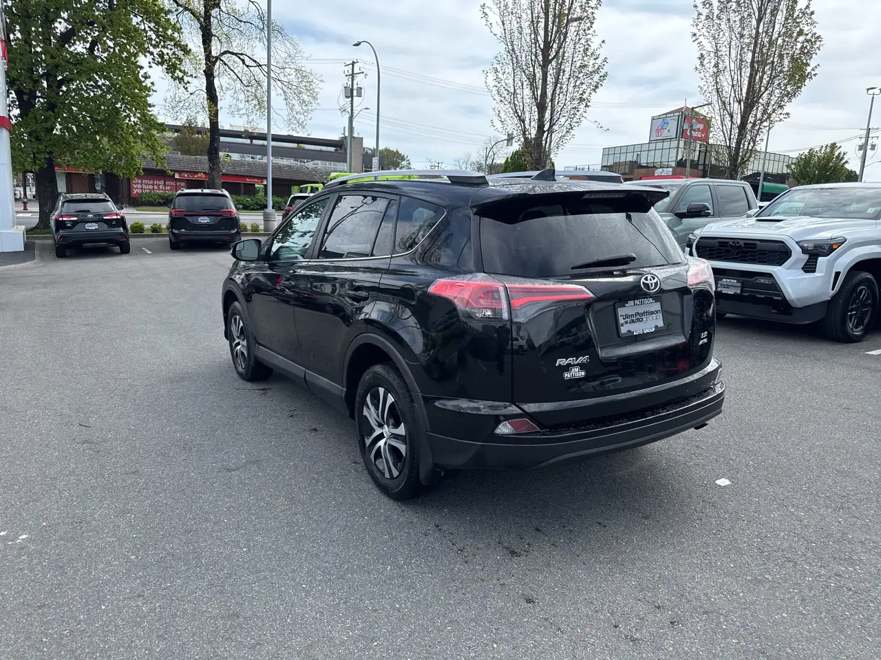 Toyota RAV 4 снимка Toyota RAV 4