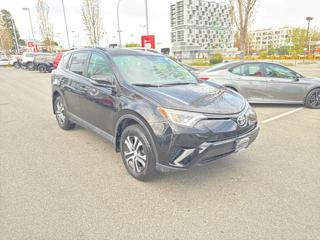 Toyota RAV 4 снимка Toyota RAV 4