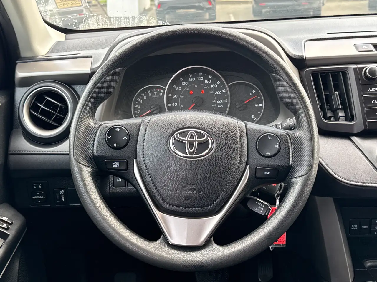 Toyota RAV 4 снимка Toyota RAV 4