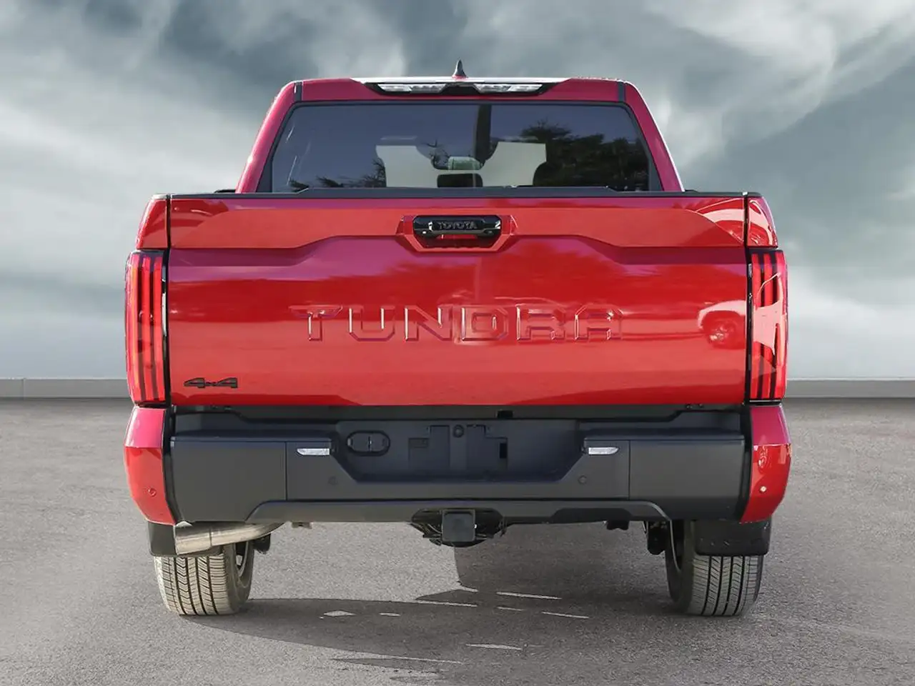 Toyota Tundra снимка Toyota Tundra