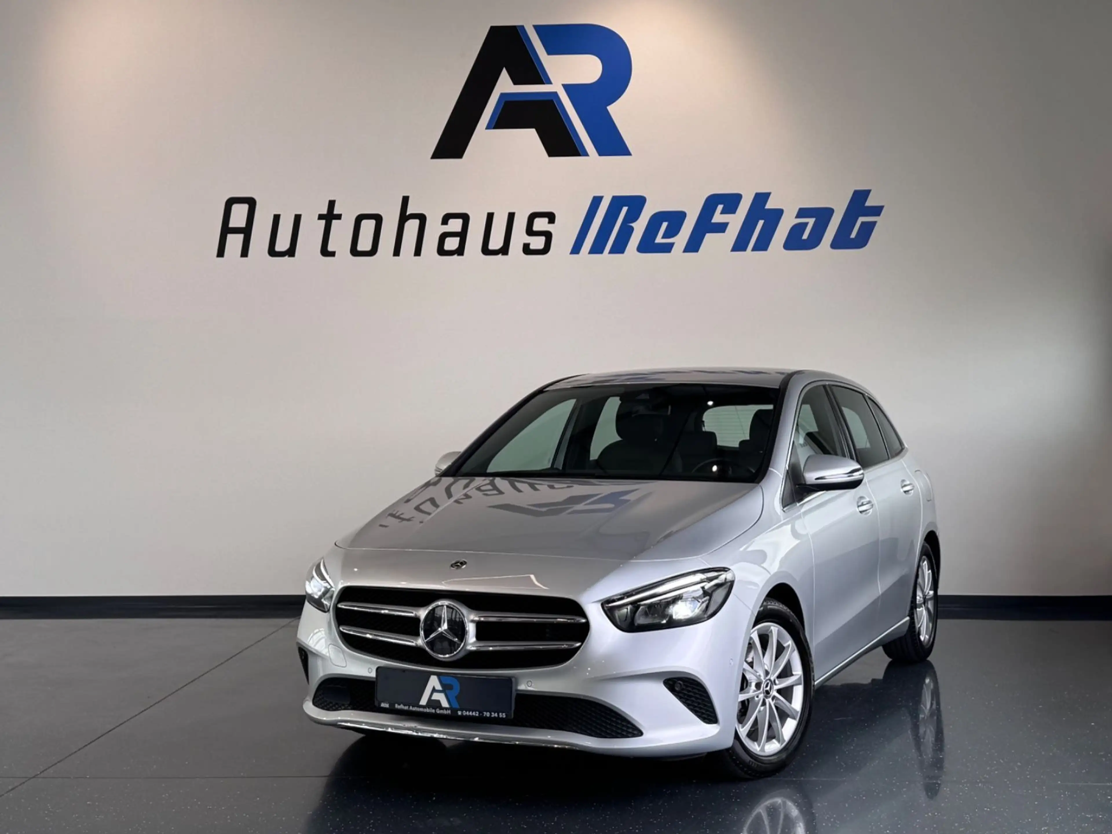 Mercedes-Benz B 200 B200*WIDESCREEN*LED*AHK*PDC*SHZ*