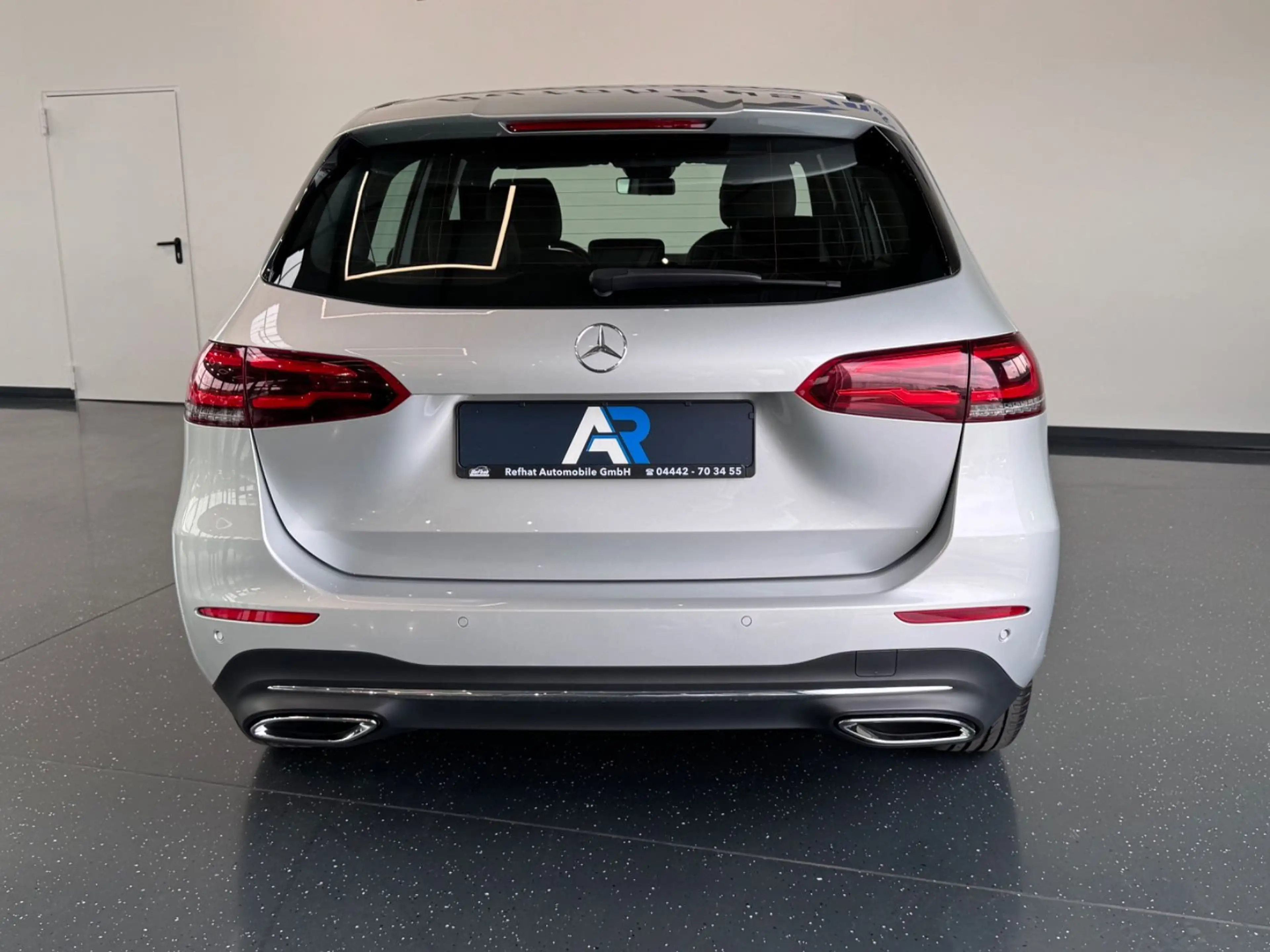 Mercedes-Benz B 200 B200*WIDESCREEN*LED*AHK*PDC*SHZ* — photo 9