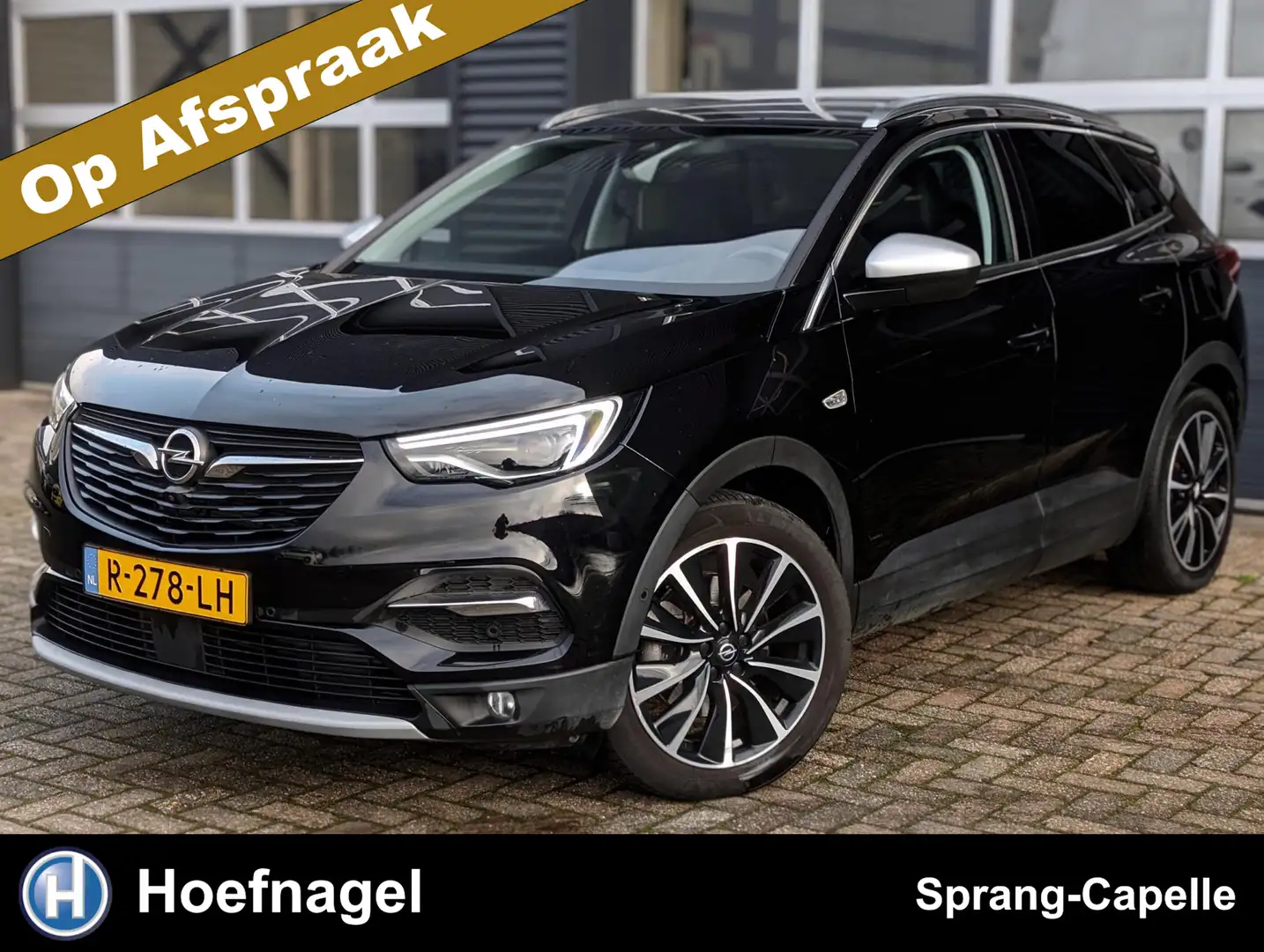 Opel Grandland X Ultimate 1.6 Turbo Hybrid4 Plug-In | Navi | ACC | Zwart - 1