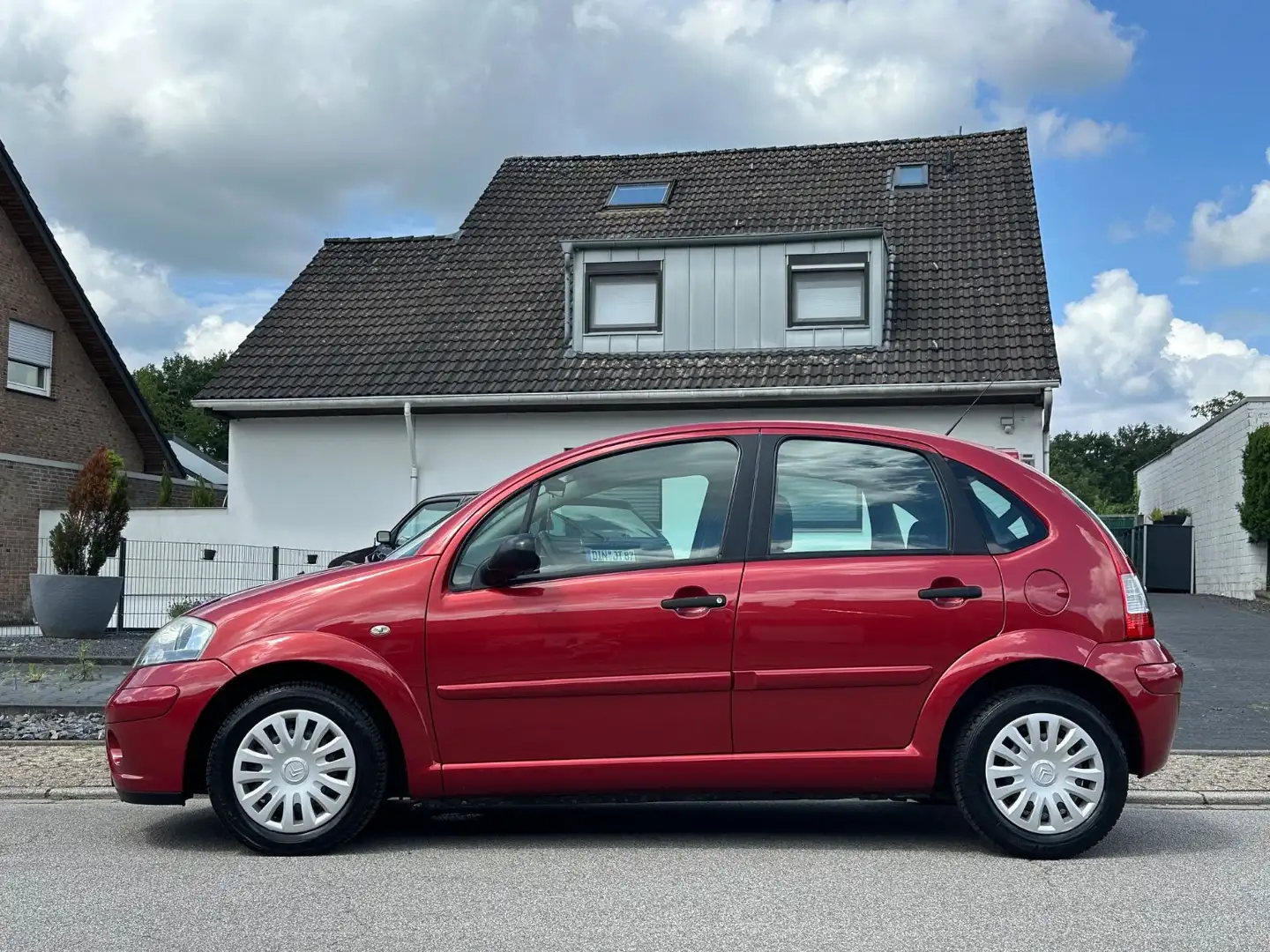 Citroen C3 1.4 16V, 140tkm, neu TÜV 7/27 Rosso - 2