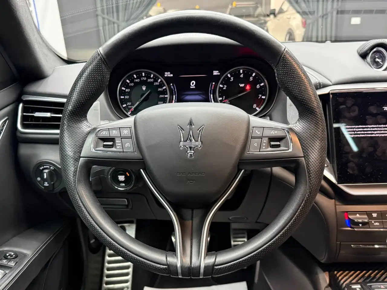 2021 Maserati Ghibli 3.8 V8 Trofeo 580cv auto, photograph 9