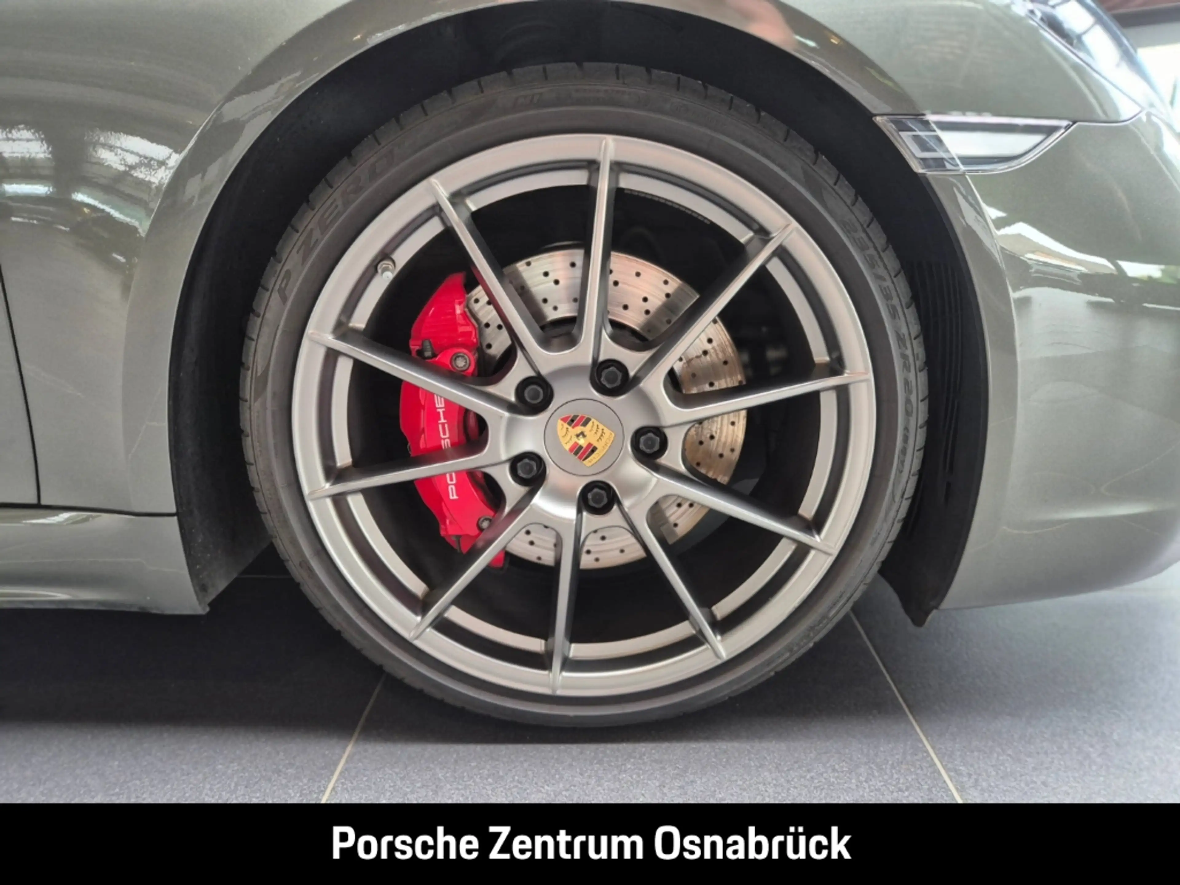 Porsche Cayman 718 GTS 4.0 — photo 11