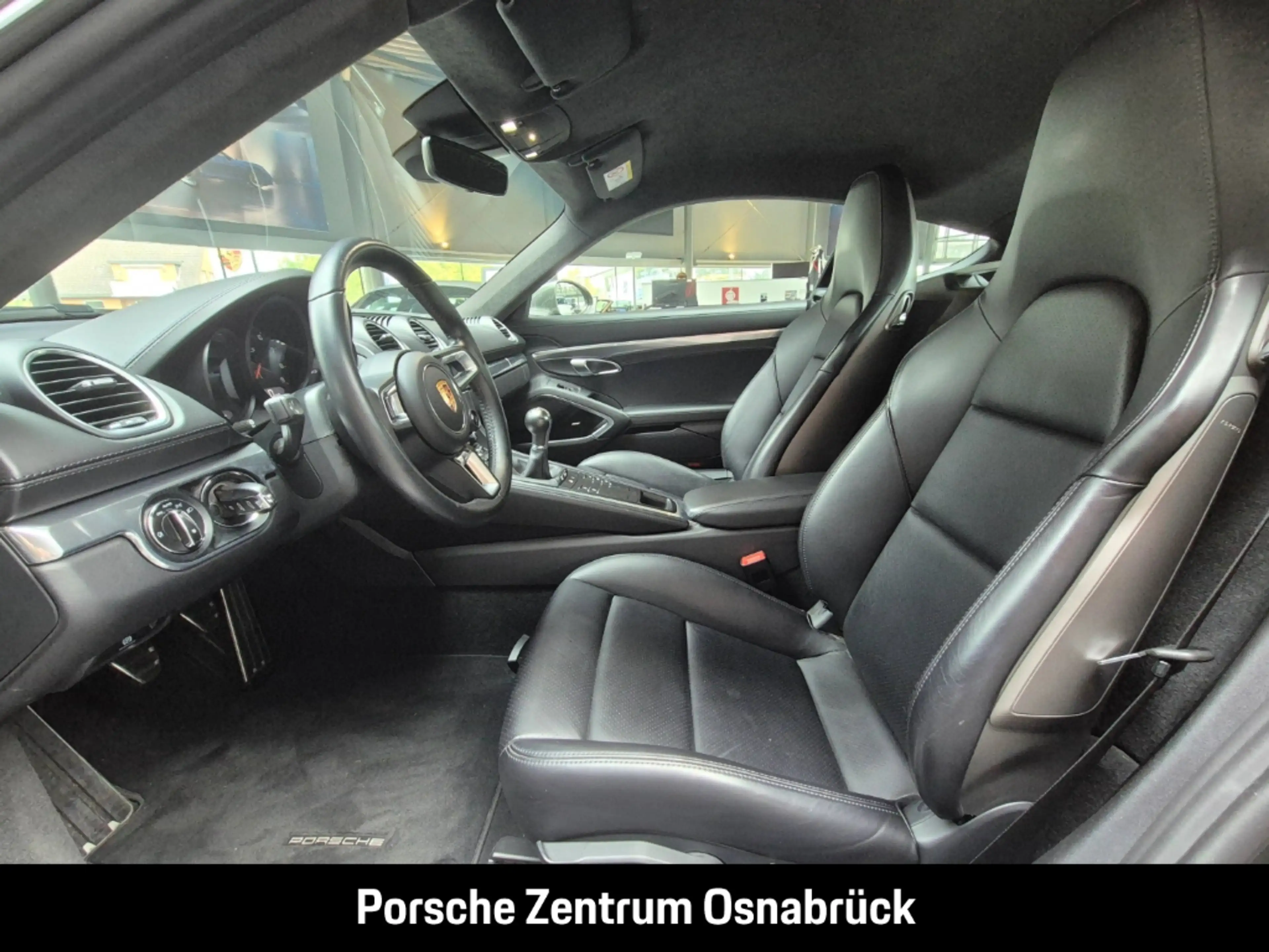 Porsche Cayman 718 GTS 4.0 — photo 15