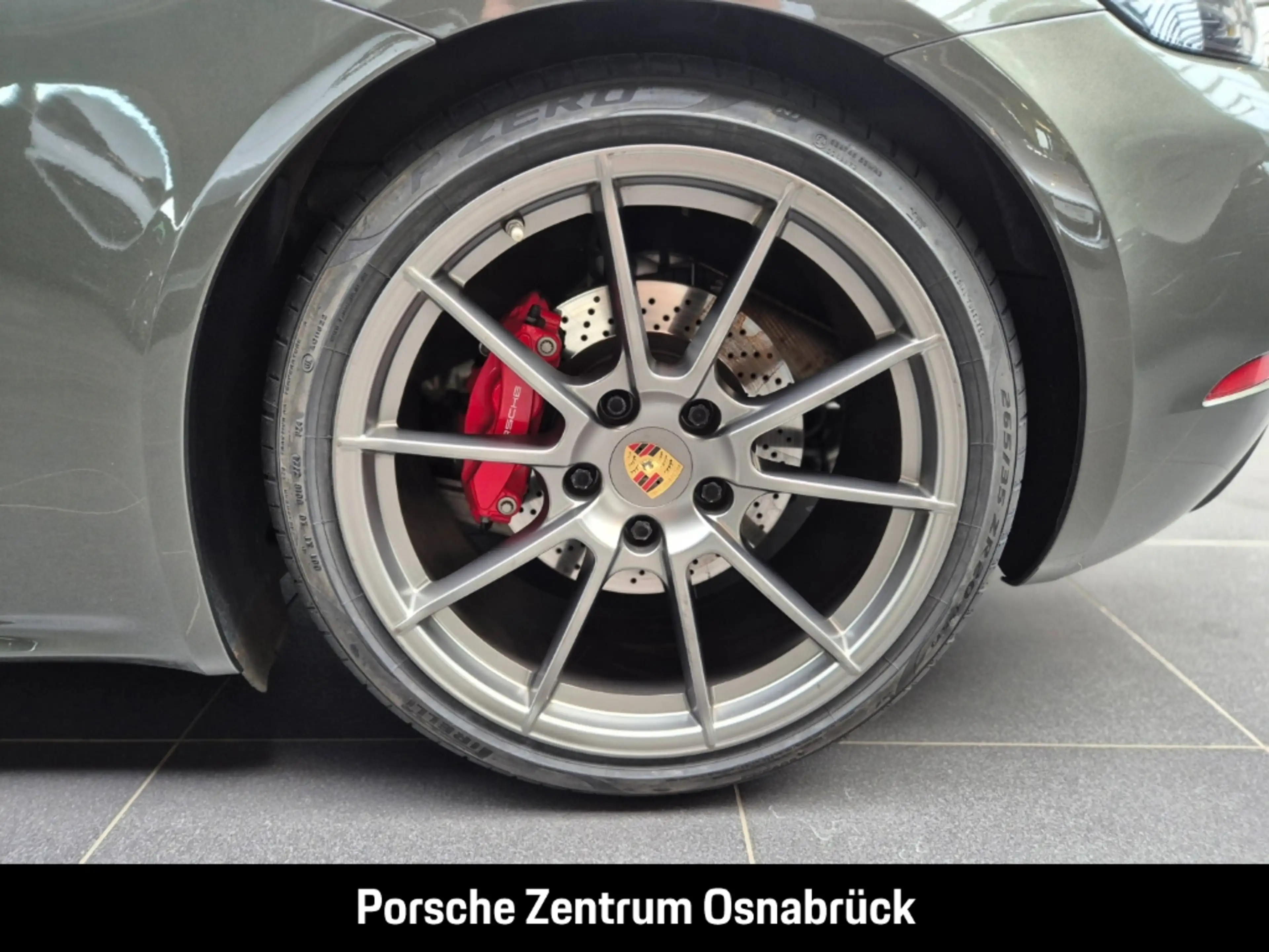 Porsche Cayman 718 GTS 4.0 — photo 13