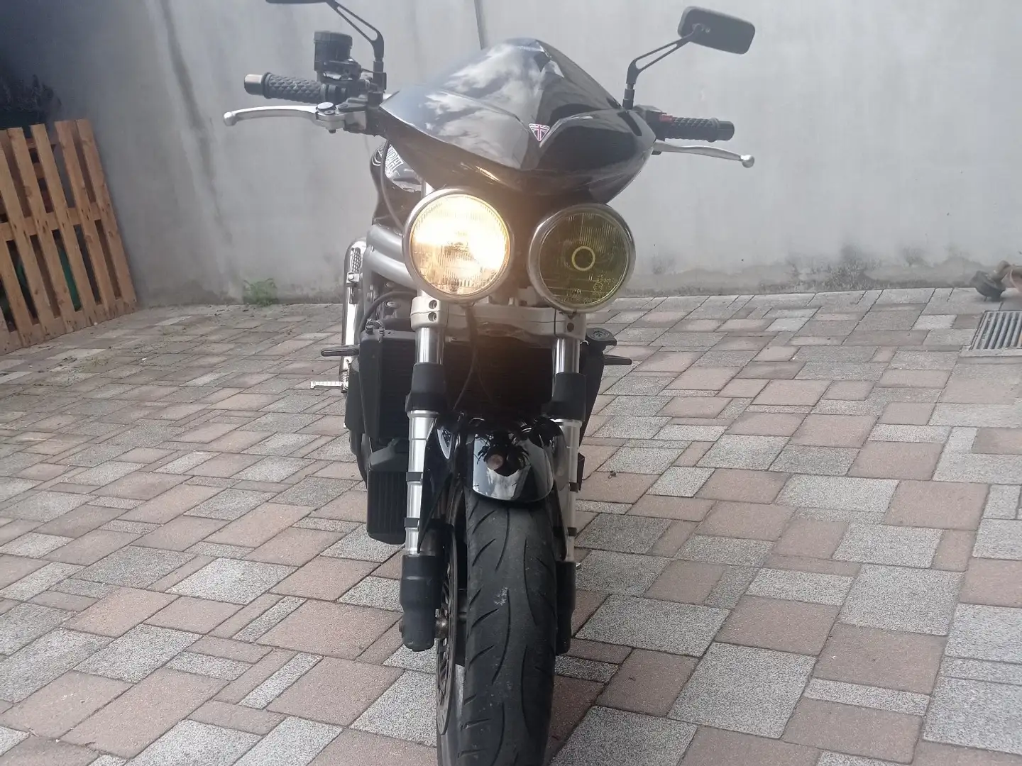 Triumph Speed Triple 955i Nero - 2