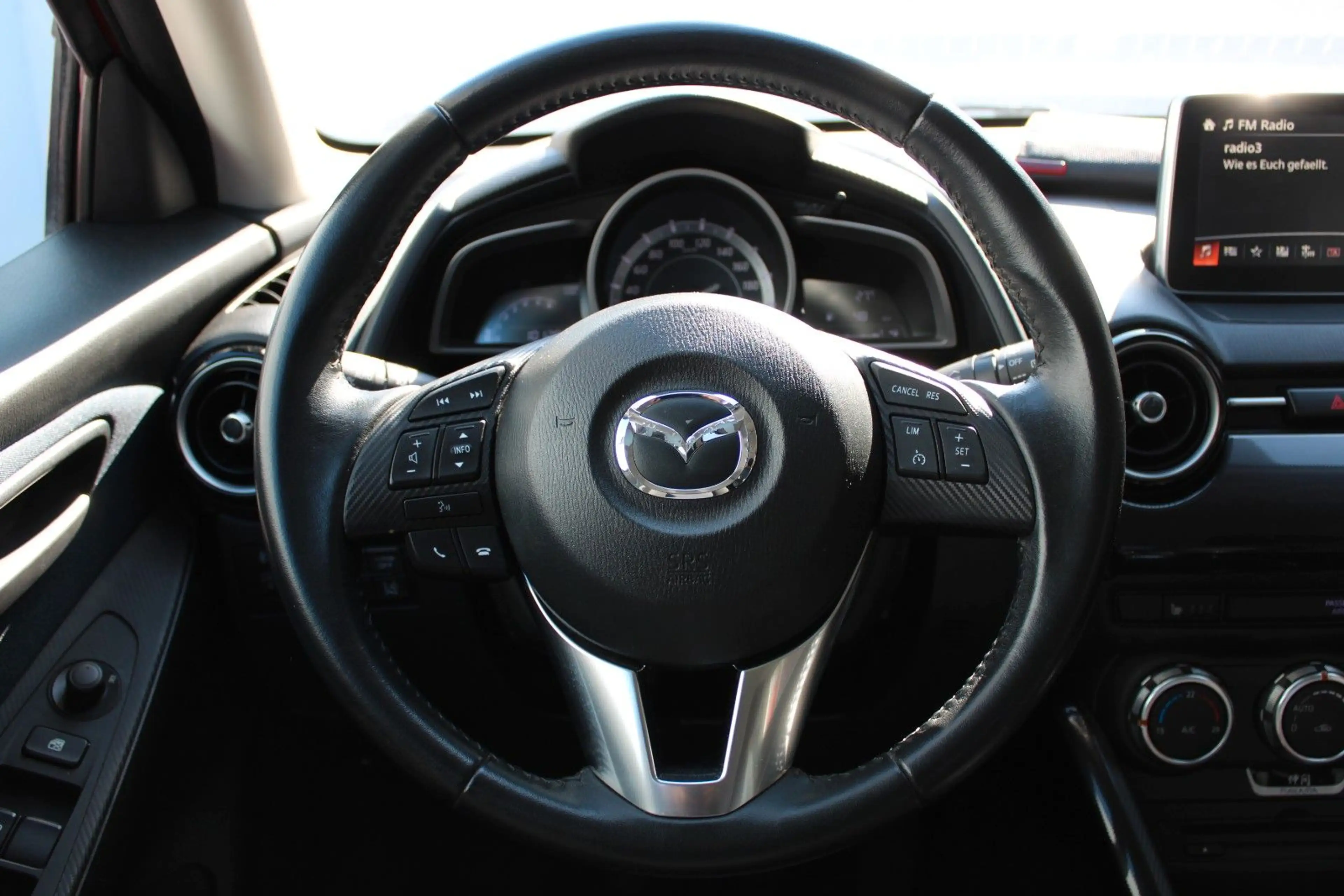 Mazda 2 Lim. Nakama — photo 13