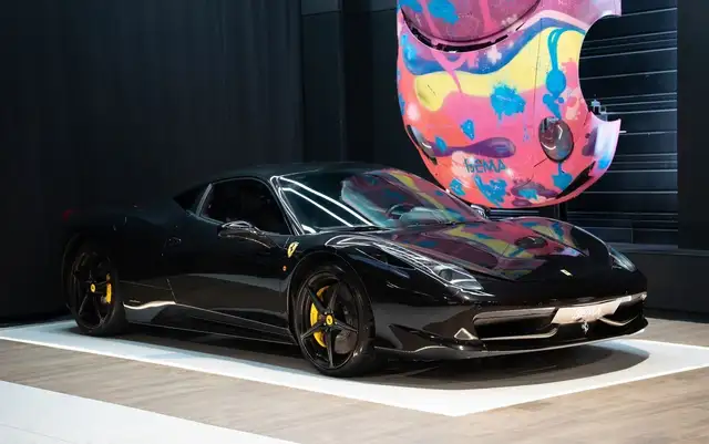 Ferrari 458 V8 4.5 570cv | Carbone LED Jantes 20” Lift Écussons Scuderia À partir de 2430-mois