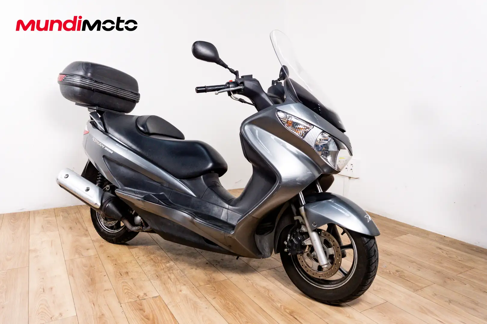 Suzuki Burgman 200 - 2