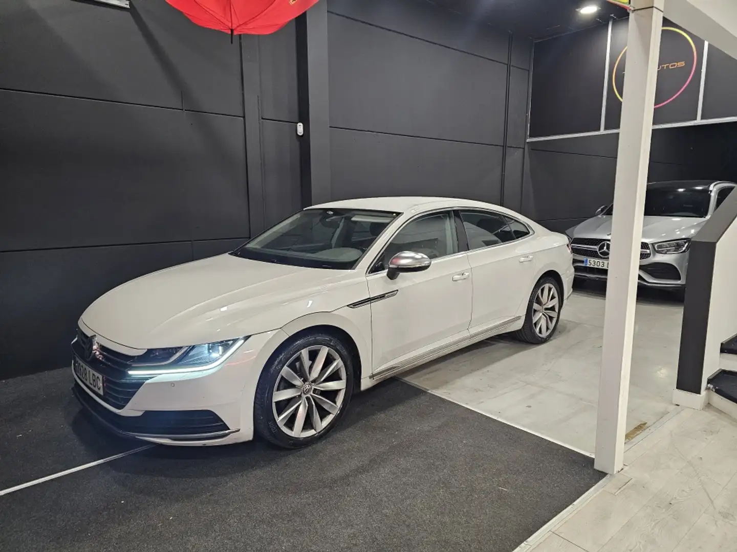 Volkswagen Arteon 2.0 TSI Elegance DSG7 140kW Blanc - 2