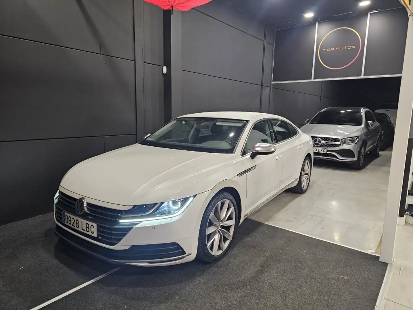 Volkswagen Arteon 2.0 TSI Elegance DSG7 140kW Blanc - 1