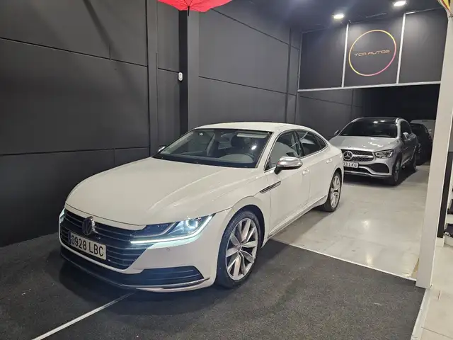 Volkswagen Arteon 2.0 TSI Elegance DSG7 140kW