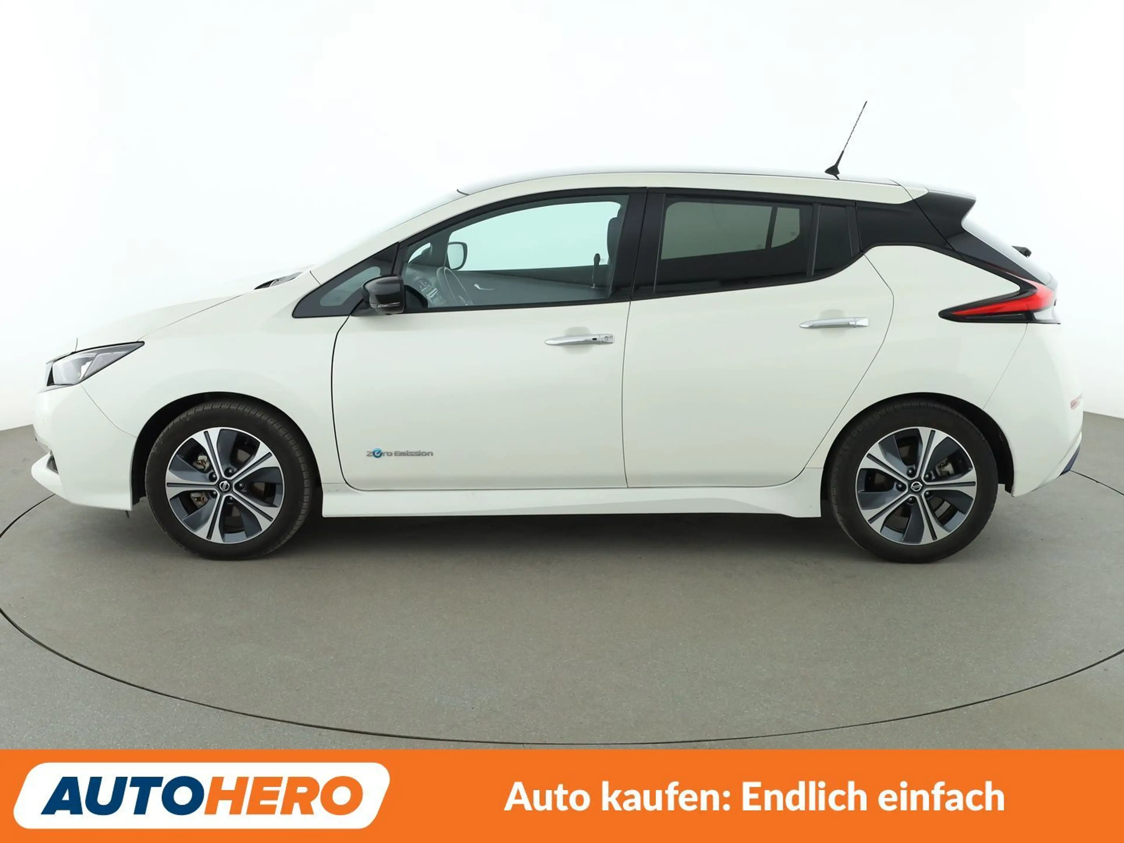 Nissan Leaf electric drive 110 kW N-Connecta Aut.*NAVI*ACC*CAM — photo 3