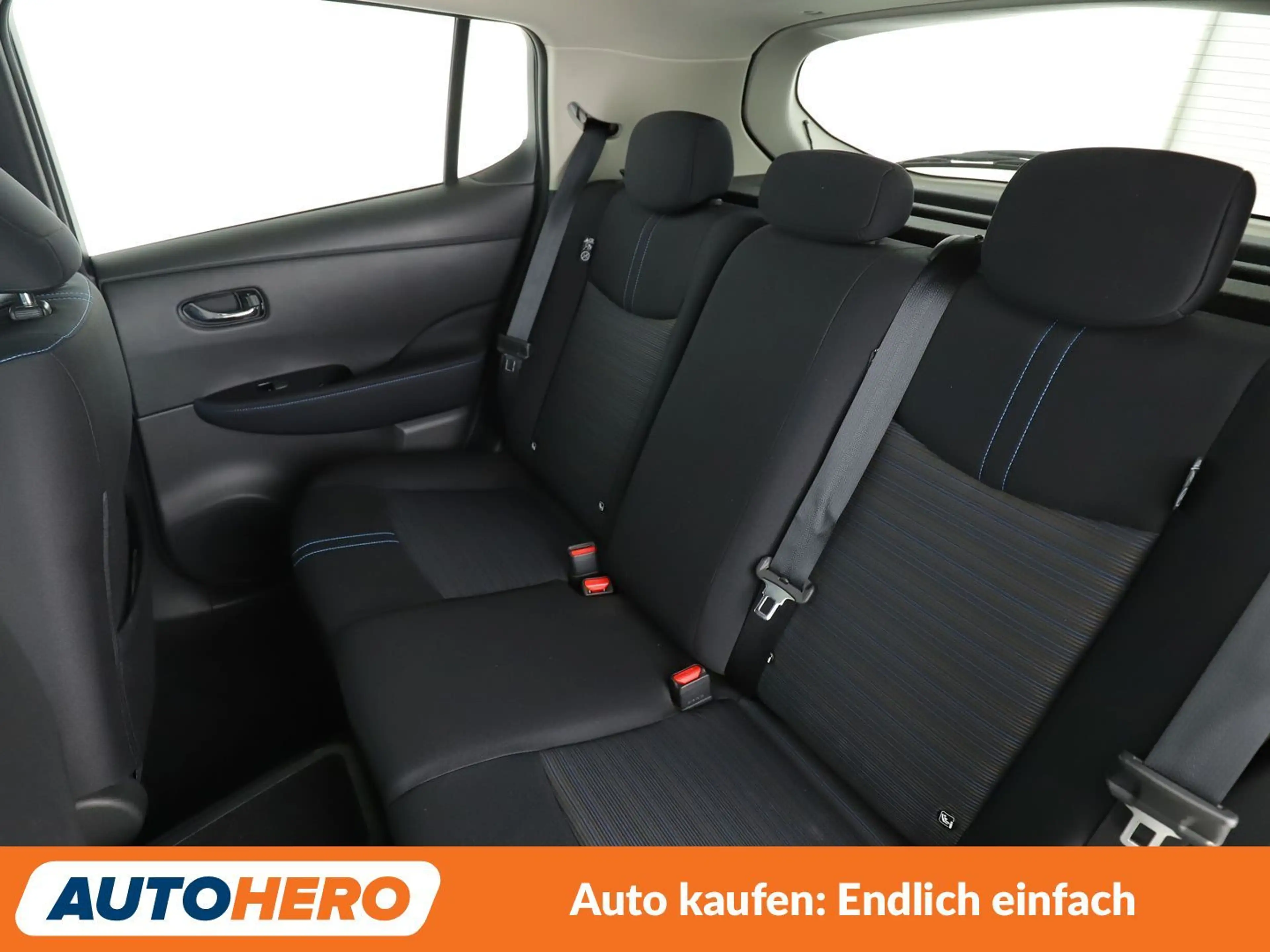 Nissan Leaf electric drive 110 kW N-Connecta Aut.*NAVI*ACC*CAM — photo 14