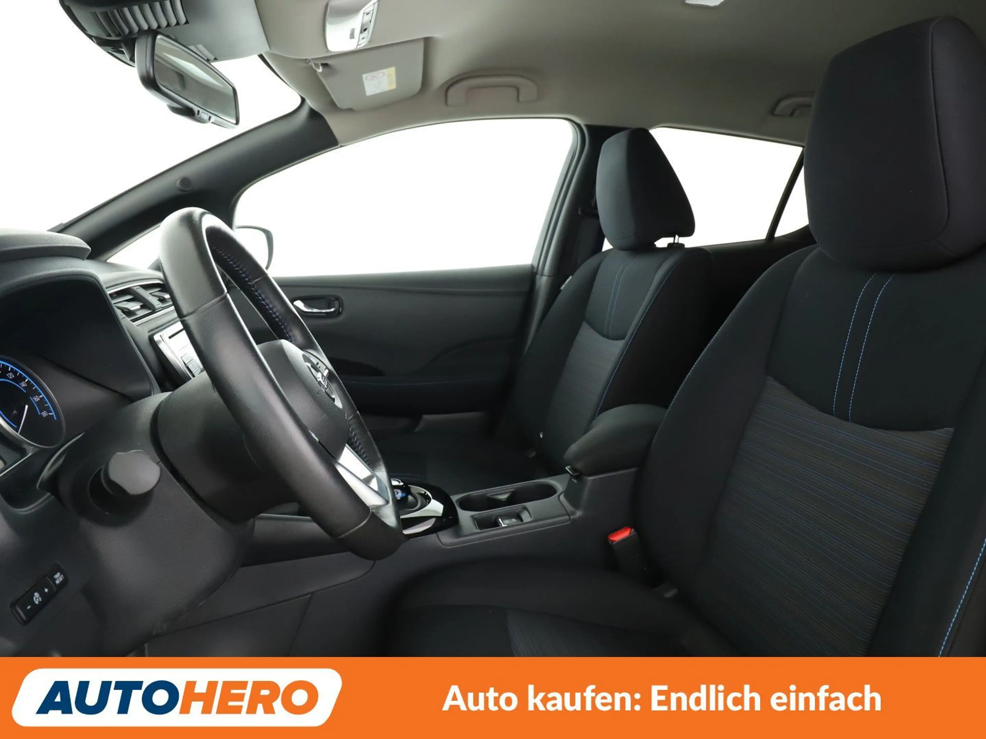 Nissan Leaf electric drive 110 kW N-Connecta Aut.*NAVI*ACC*CAM — photo 10