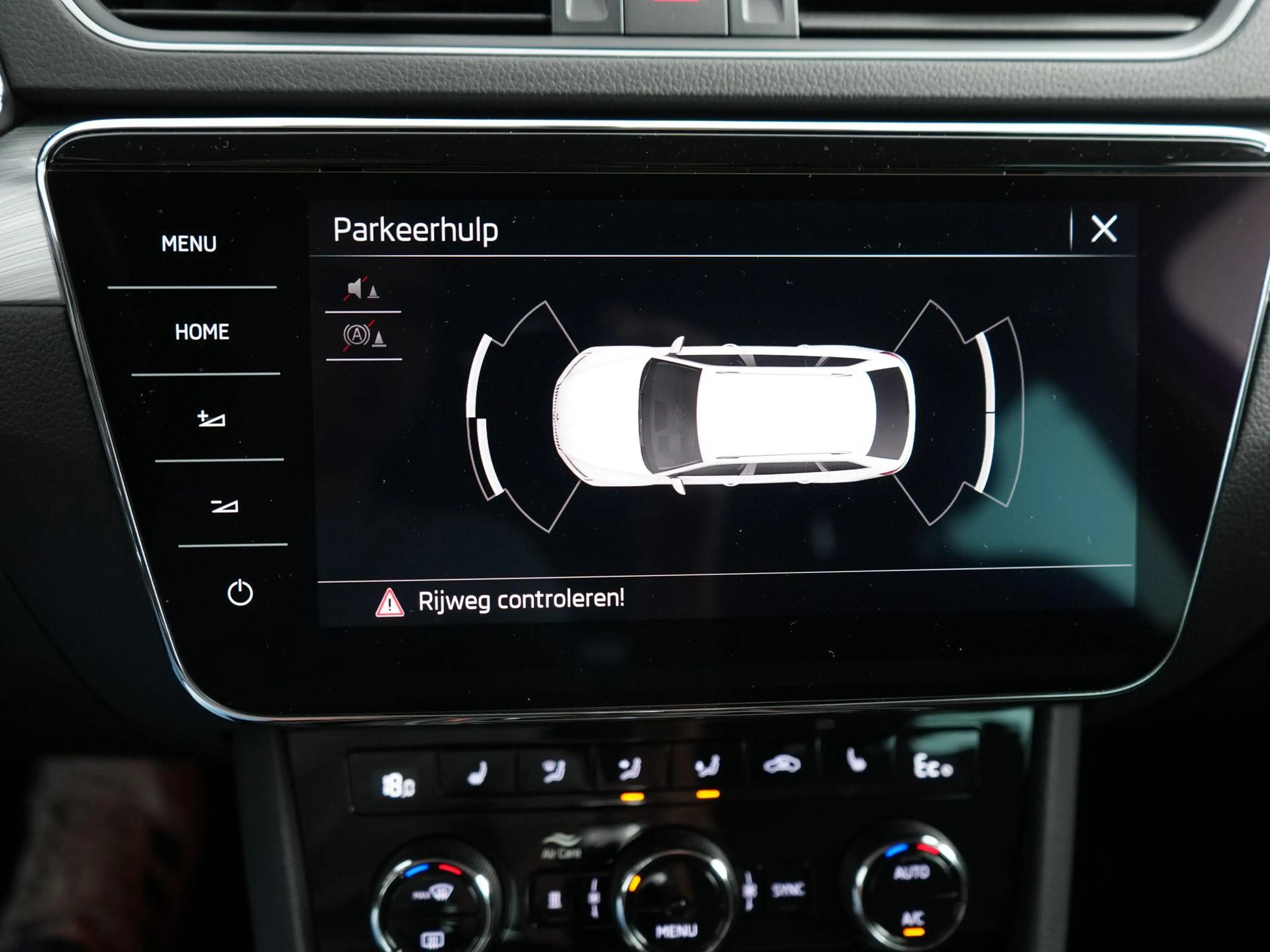 Skoda Superb Combi 1.4 TSI iV Business Edition Plus | Zwenkhaak — photo 18