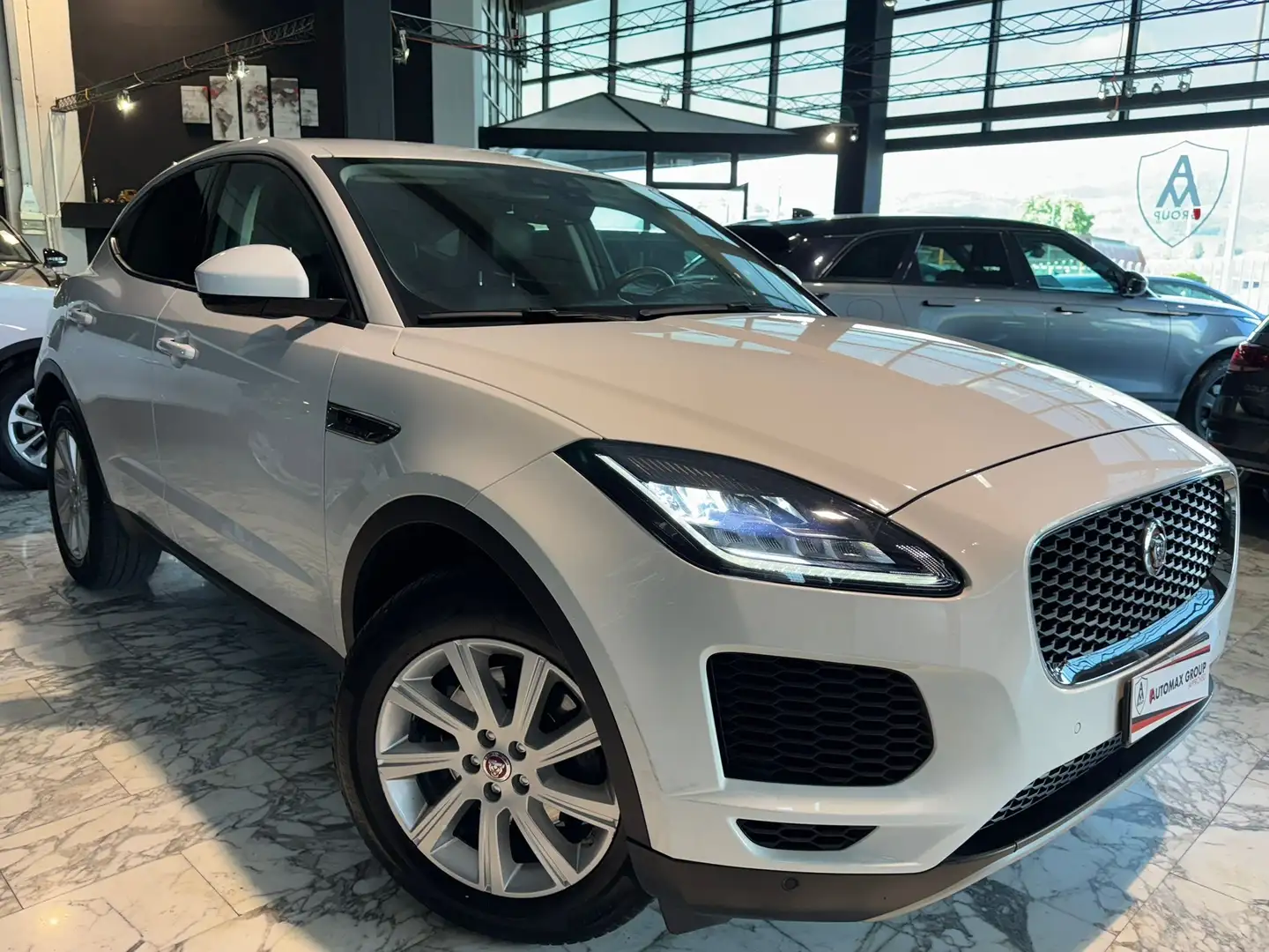 Jaguar E-Pace E-Pace 2017 2.0d i4 S awd 150cv auto my19 Bianco - 2