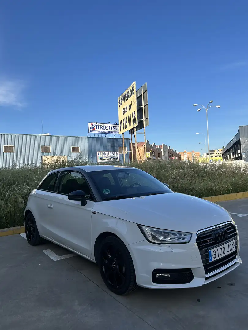 Audi A1 1.4TDI ultra Design - 1