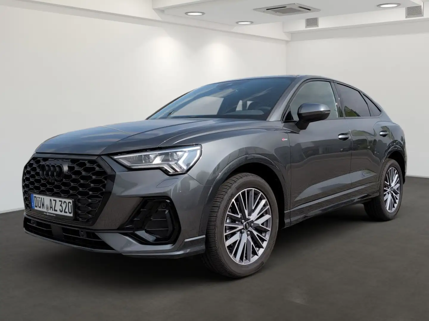 Audi Q3 2x S line Matrix LED MMI Navi AHK O Grau - 2